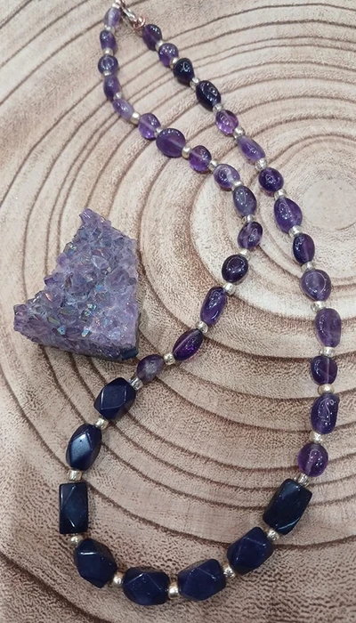 מחרוזת מאבני אמטיסט